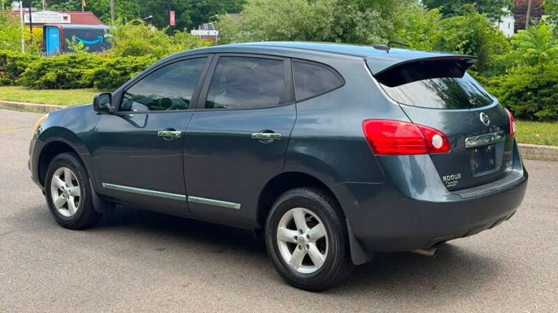 2013 Nissan Rogue S