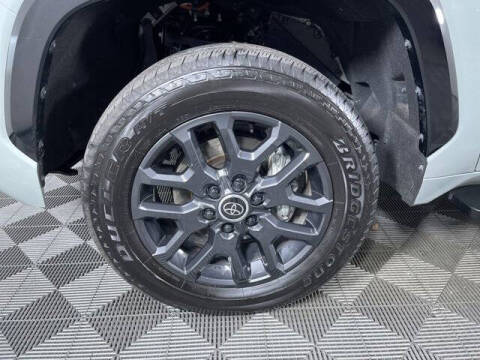 2024 Toyota Tundra Platinum HV