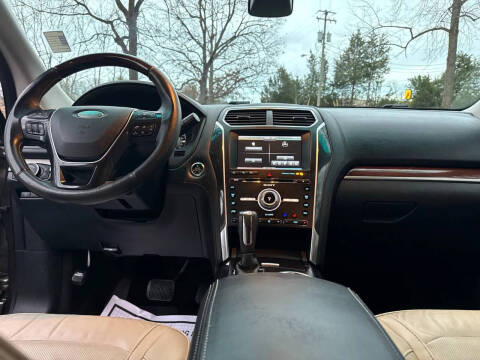 2016 Ford Explorer Platinum