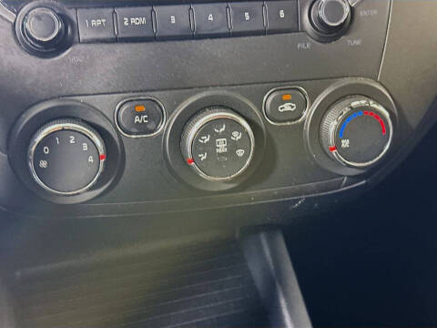2017 Kia Forte5 LX