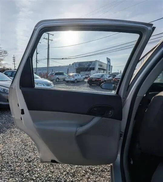 2007 Ford Focus ZX4 S