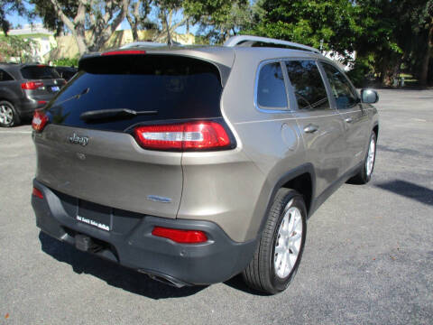 2017 Jeep Cherokee Latitude