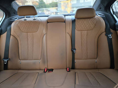 2018 BMW 7 Series 750i xDrive