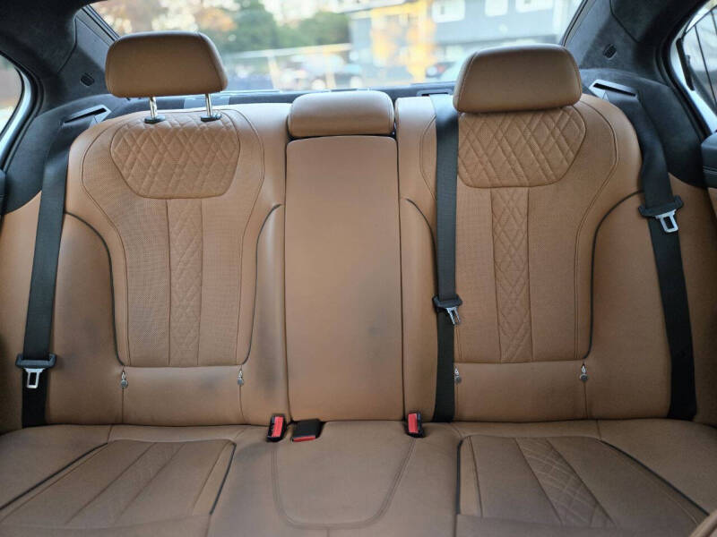 2018 BMW 7 Series 750i xDrive