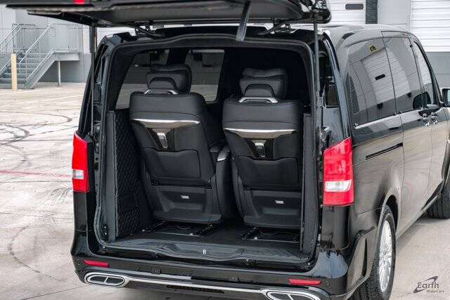 2023 Mercedes-Benz Metris Passenger