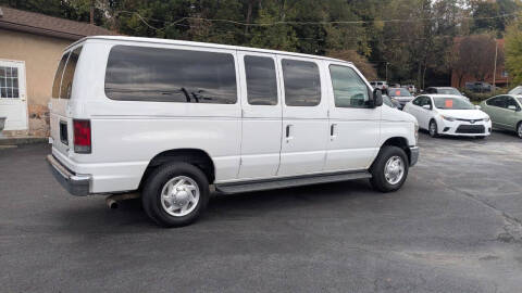 2011 Ford E-Series E-350 SD XLT