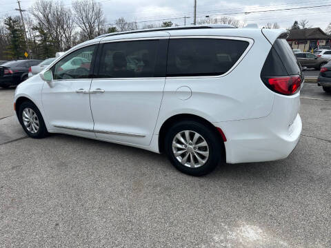 2018 Chrysler Pacifica Touring L