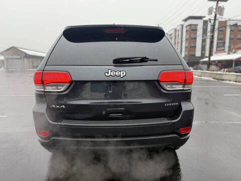 2015 Jeep Grand Cherokee Laredo