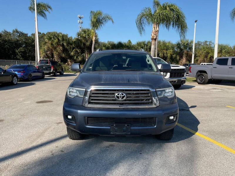 2018 Toyota Sequoia SR5