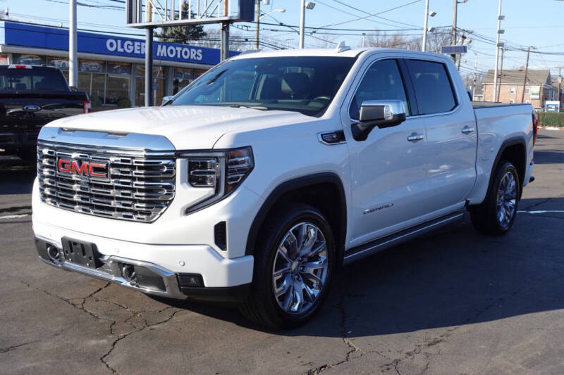 2023 GMC Sierra 1500 Denali's photo