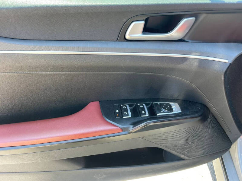 2022 Kia K5