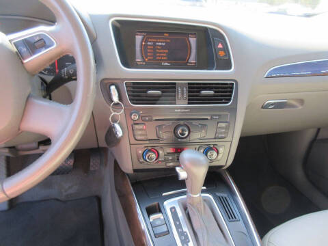 2011 Audi Q5 2.0T quattro Premium