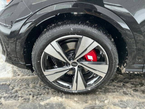 2025 Audi SQ5 quattro Premium Plus TFSI