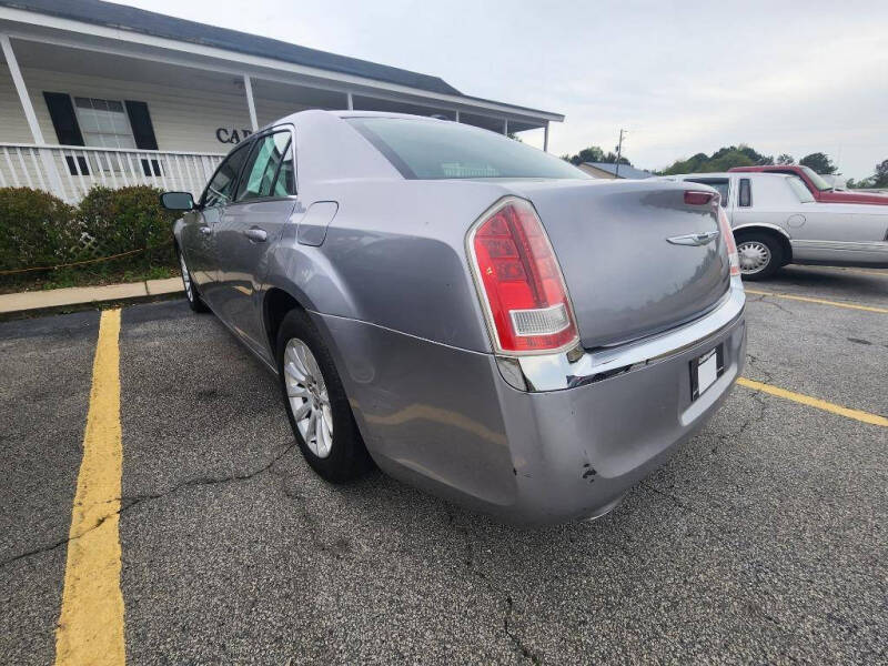 2013 Chrysler 300