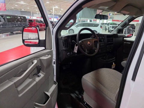 2026 GMC Savana 3500