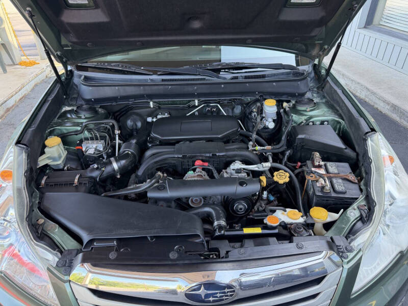 2012 Subaru Outback 2.5i Premium