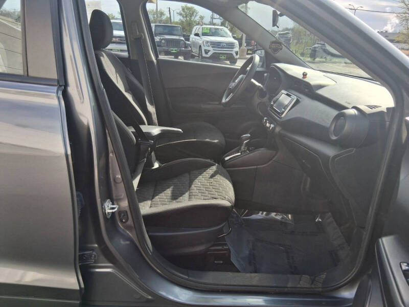 2021 Nissan Kicks S
