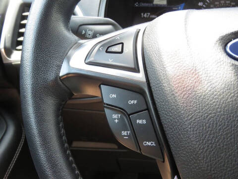 2023 Ford Edge Titanium