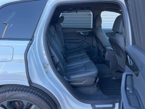 2025 Audi Q7 quattro Premium Plus 55 TFSI