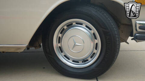 1971 Mercedes-Benz C-Class