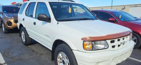 2002 Isuzu Rodeo for sale at VICTORY LANE AUTO in Raymore MO