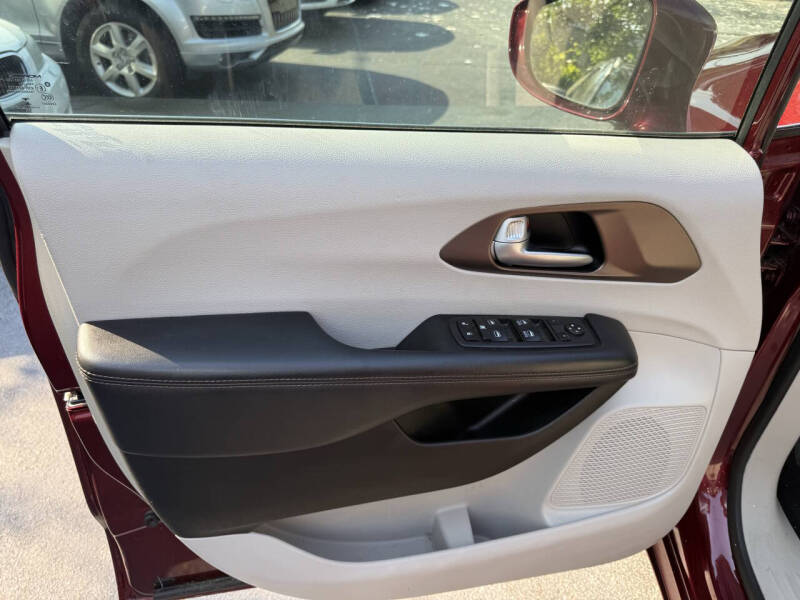 2018 Chrysler Pacifica Touring L