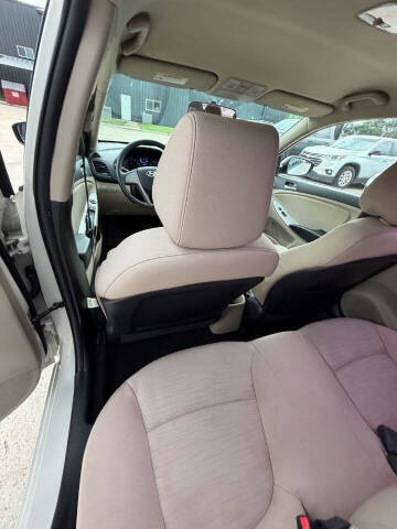 2016 Hyundai Accent SE