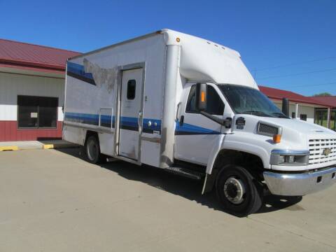 2004 Chevrolet C5500 for sale at New Horizons Auto Center in Council Bluffs IA