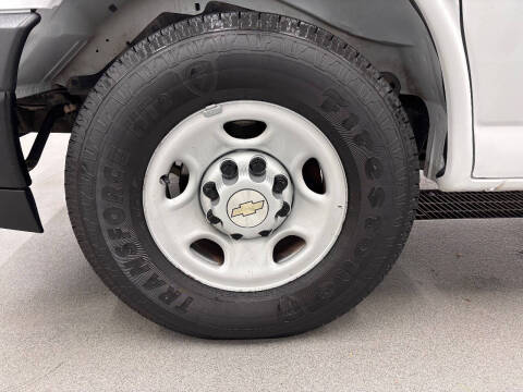 2020 Chevrolet Express LS 3500