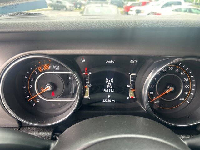2022 Jeep Gladiator Willys