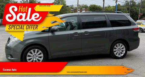 2013 Toyota Sienna LE 7-Passenger