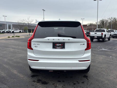 2023 Volvo XC90 B5 Core