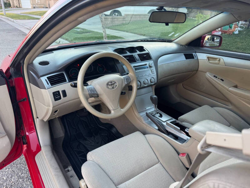 2008 Toyota Camry Solara SE photo 14