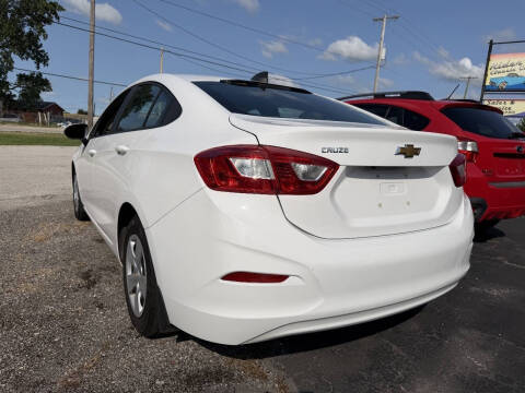 2017 Chevrolet Cruze LS Auto