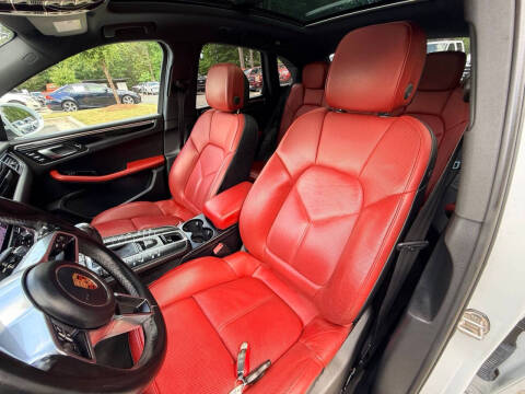 2017 Porsche Macan S
