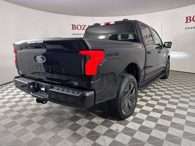 2025 Ford F-150 Lightning Flash
