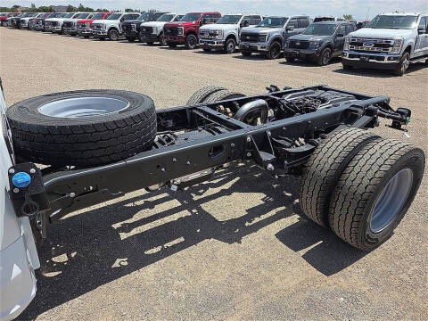 2025 Ford F-600 Super Duty