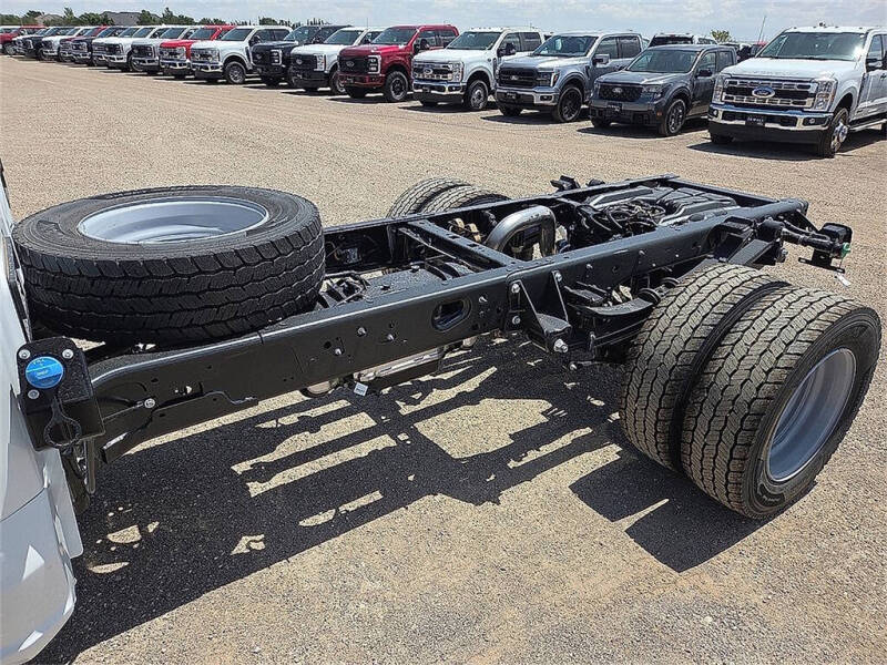 2025 Ford F-600 Super Duty