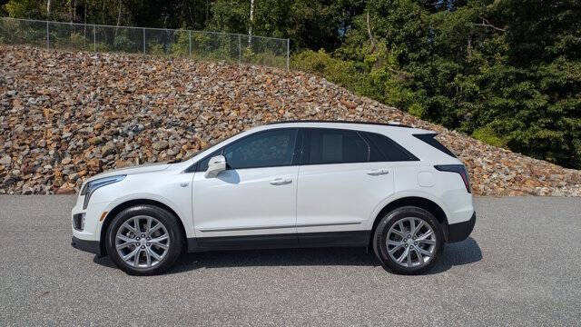 2021 Cadillac XT5 Sport
