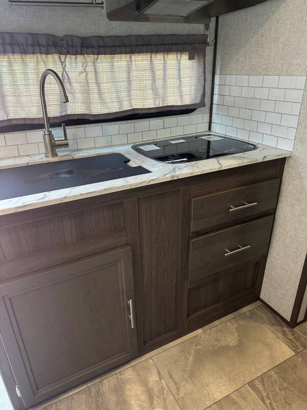 2021 Dutchmen RV Kodiak Cub 196 BH