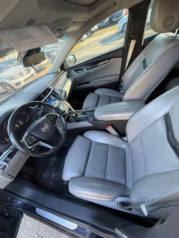 2014 Cadillac XTS Luxury Collection