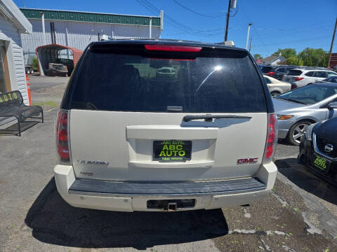 2013 GMC Yukon Denali