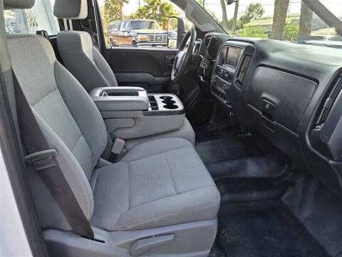 2017 Chevrolet Silverado 3500HD CC