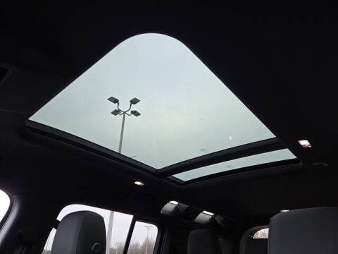 2026 Land Rover Defender 110 P300 S