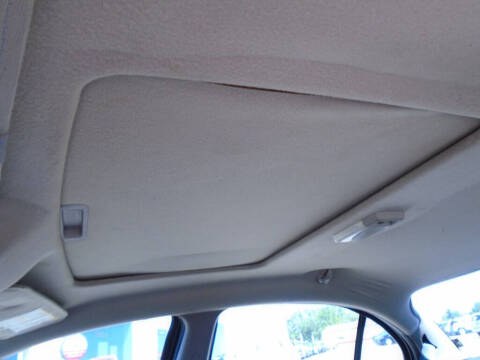 2001 Saturn S-Series SL2