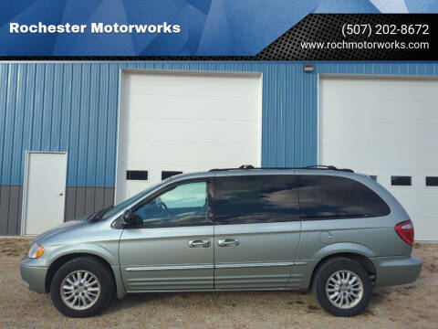 2004 Chrysler Town and Country Touring