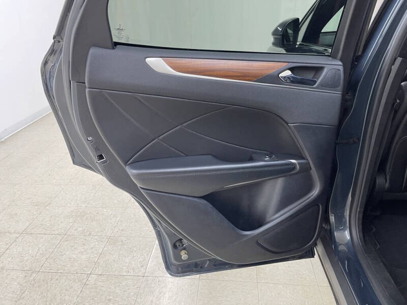 2019 Lincoln MKC Select