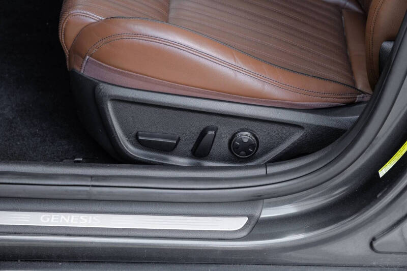 2021 Genesis G70