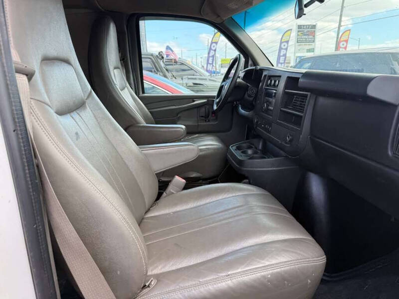 2014 Chevrolet Express 2500