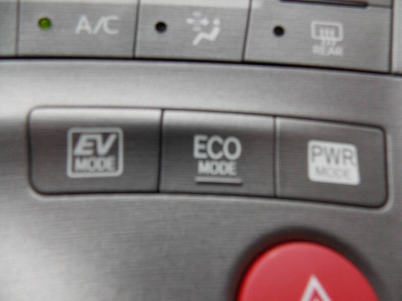 2014 Toyota Prius Three